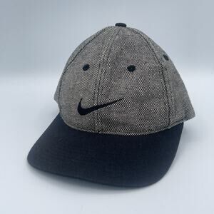 Men’s Vtg 90’s Nike Golf Hat Adjustable Hat Tiger Woods Black White One Size